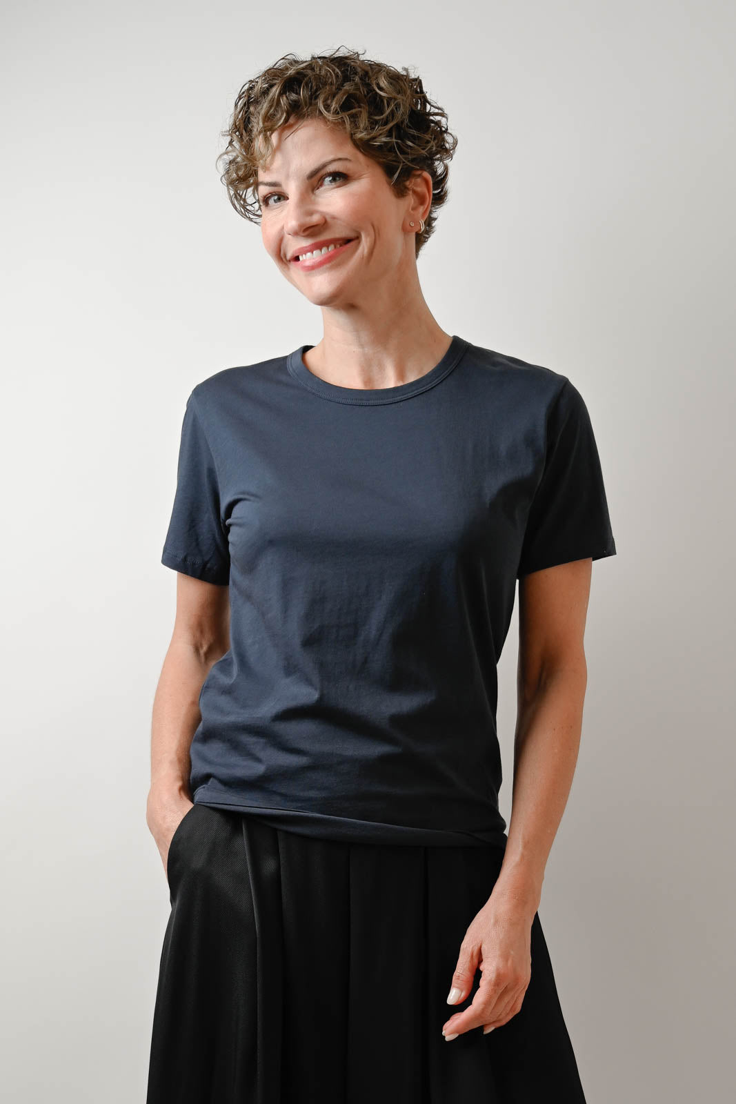 Vestibule Garderobe, T-Shirt Crewneck in Marine