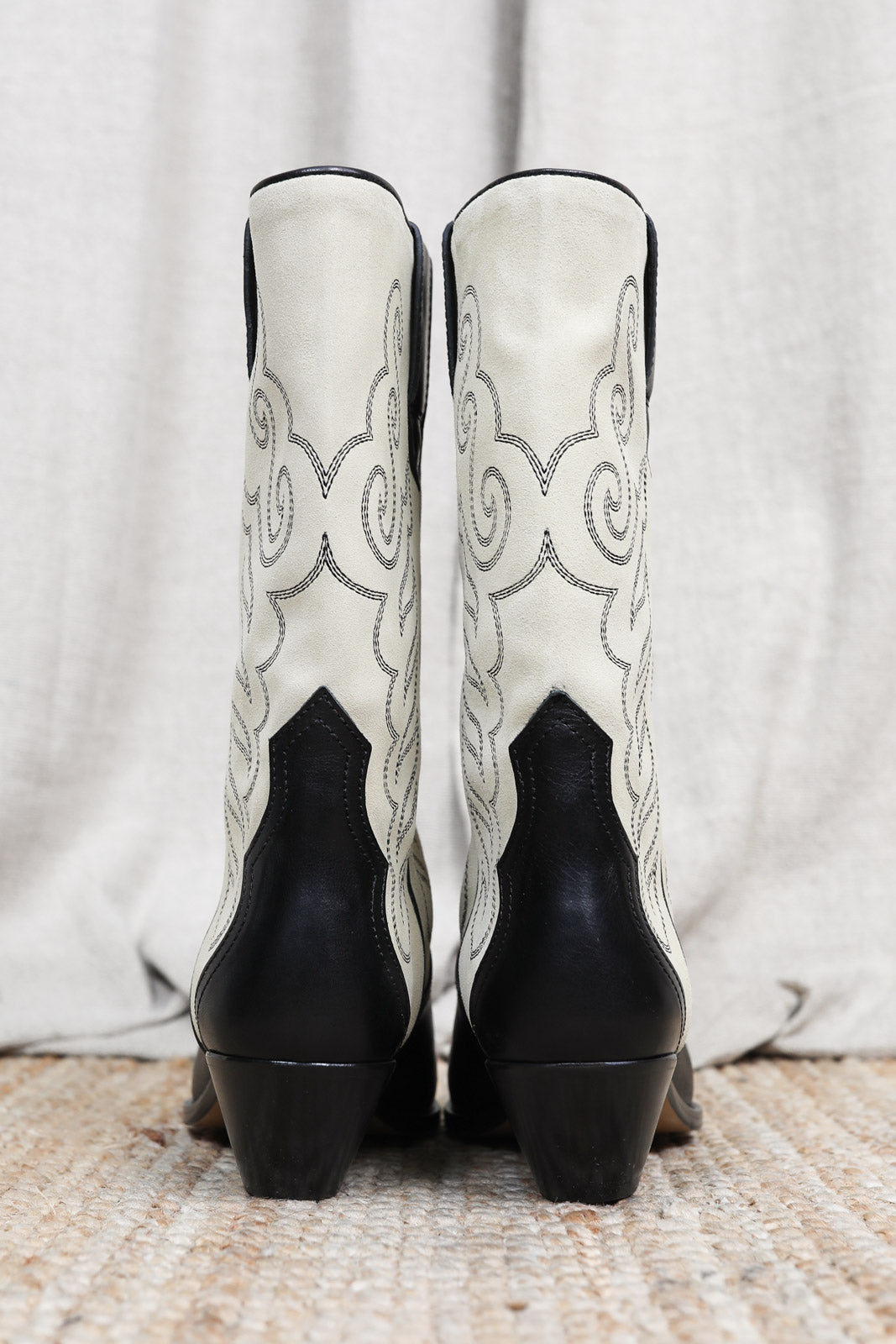 Stiefel Duerto in Black/Ecru