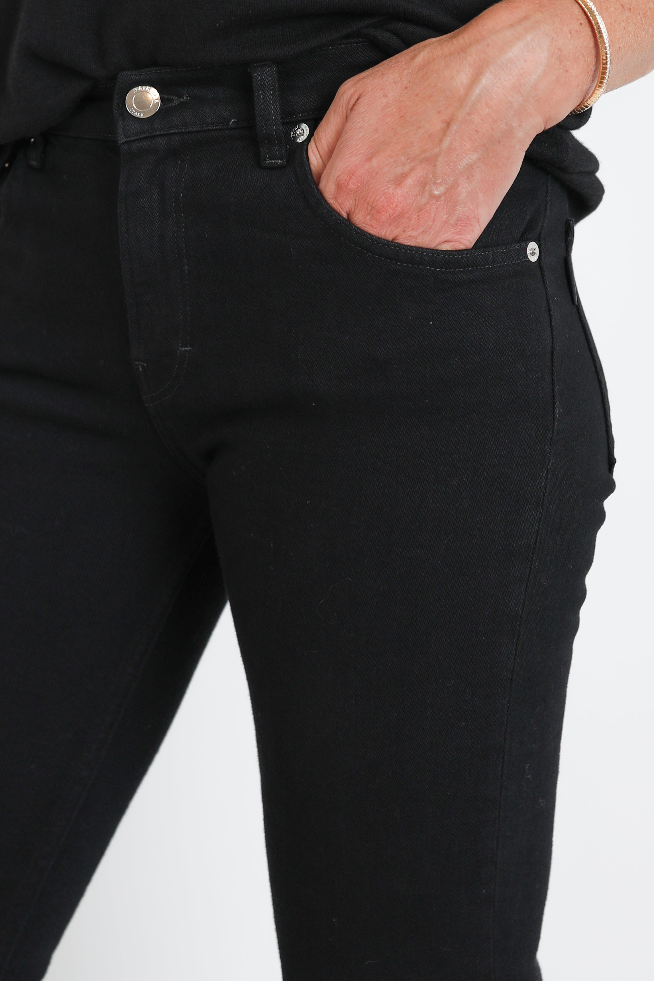 Haikure, Jeans Chewy in Od Black
