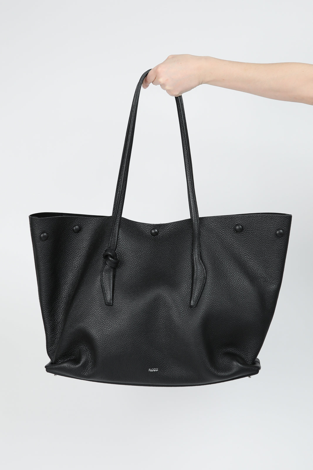 Tasche Drop Large in Schwarz