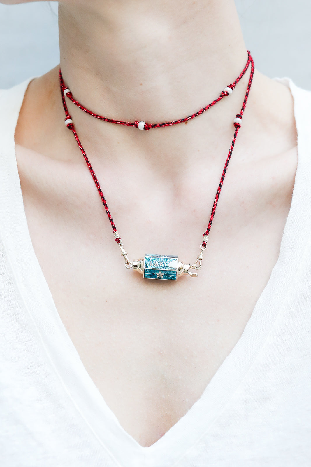 Halskette Locket Lucky Star Clouds in Mauli Black/Red