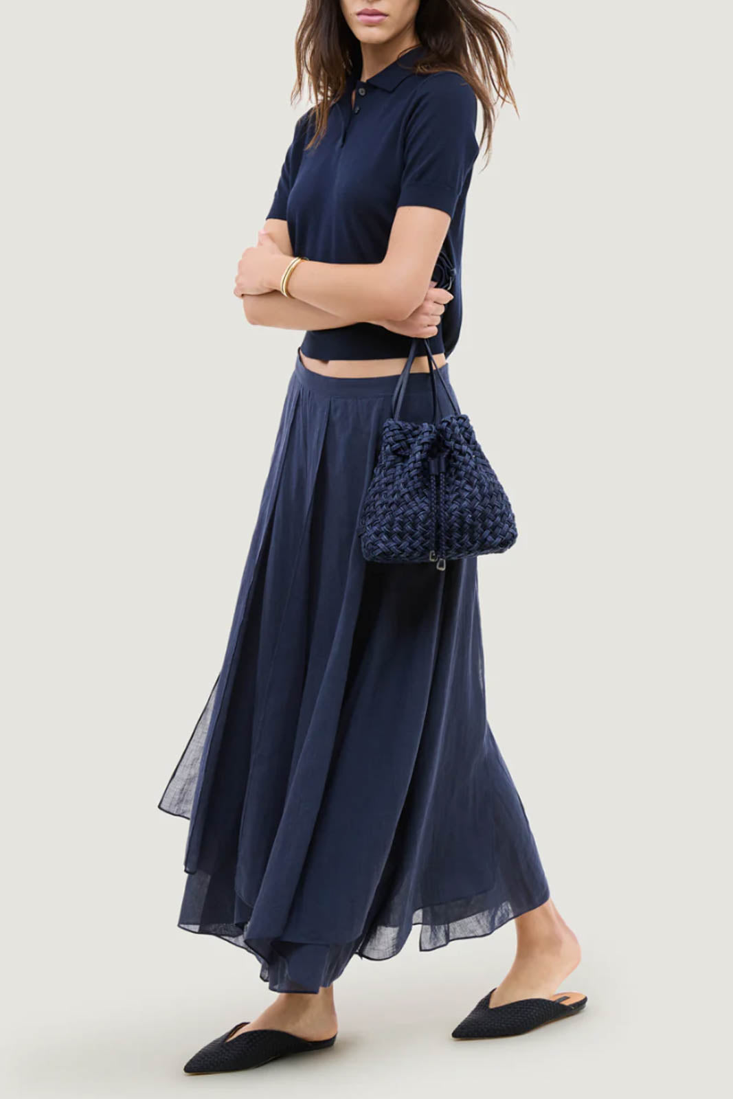 Naghedi, Tasche Gramercy Medium Bucket Double Weave in Indigo