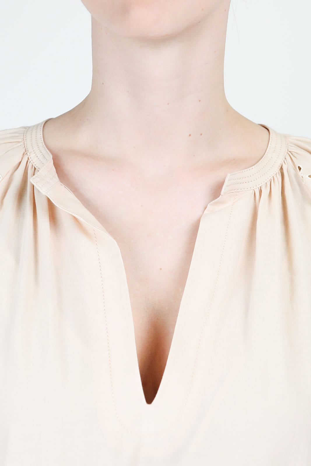 Kleid Chakila in Beige