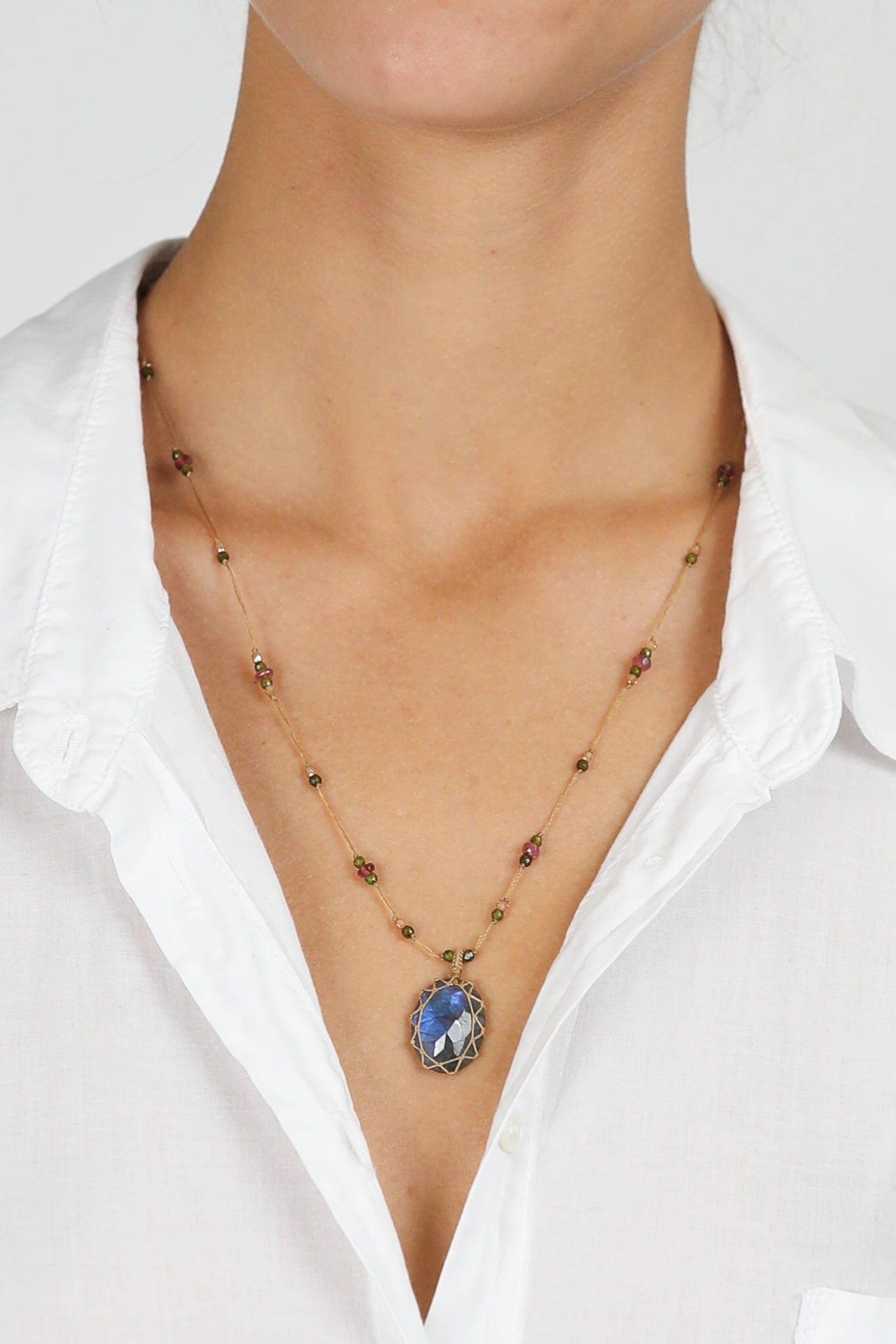 Halskette Tibet in Labradorite Blue