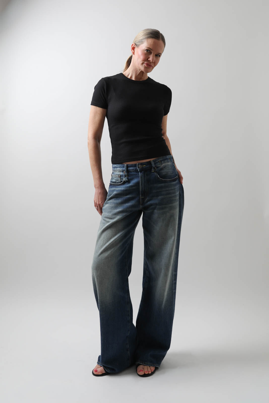 Vestibule Garderobe, T-Shirt Rib in Schwarz