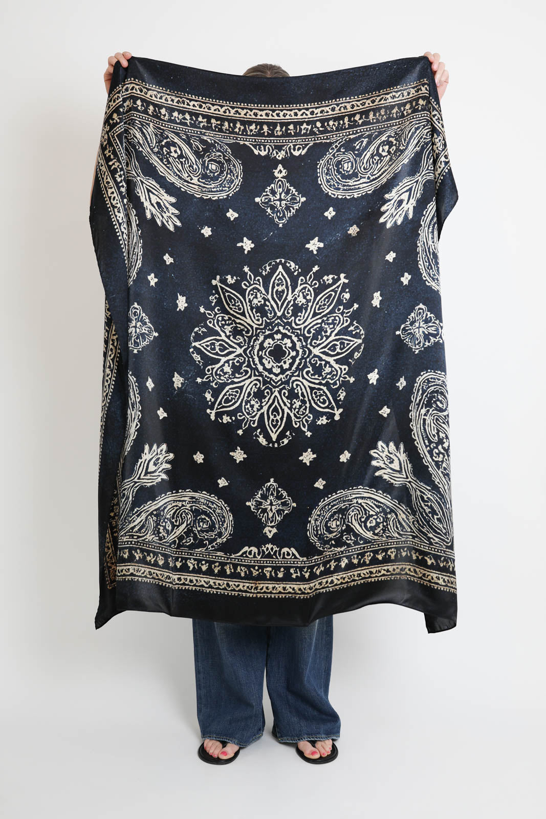 R13, Schal Oversized Bandana in Blau