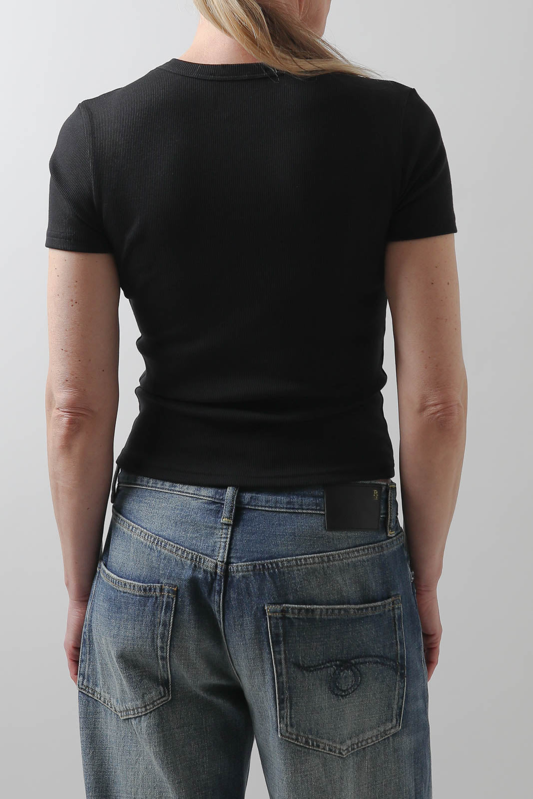 Vestibule Garderobe, T-Shirt Rib in Schwarz