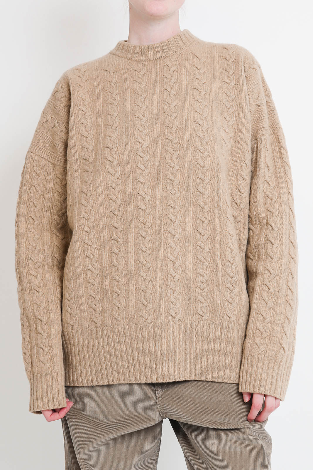 Róhe, Pullover Cable Knit in Camel