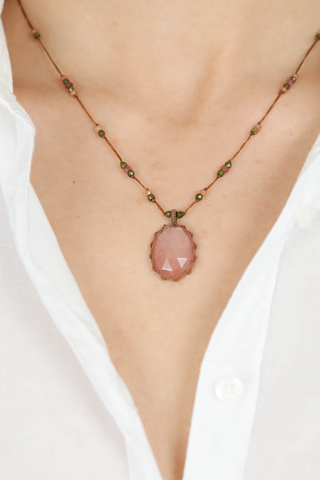 Halskette Tibet in Moonstone Peach