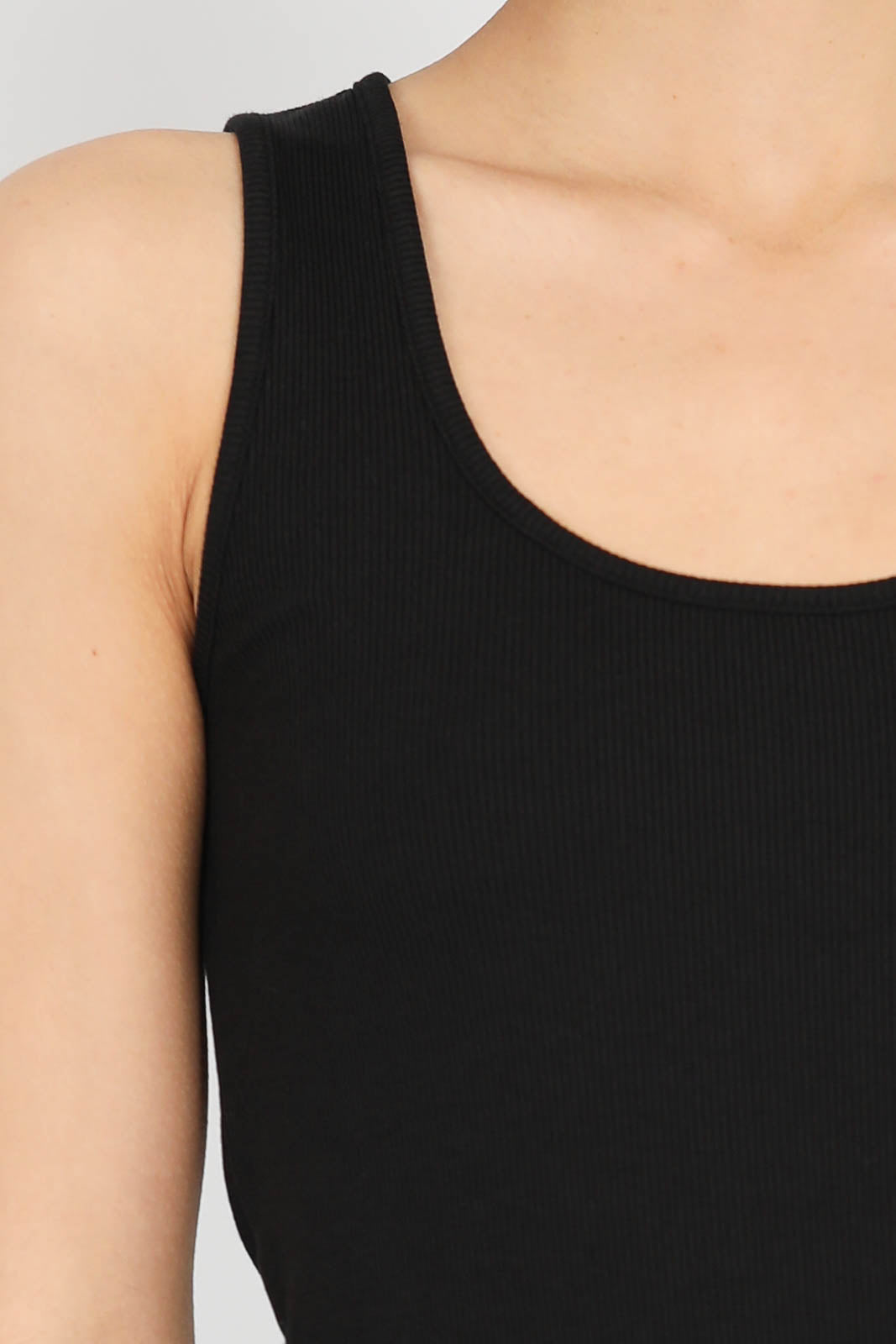 Tank Top Claire in Schwarz