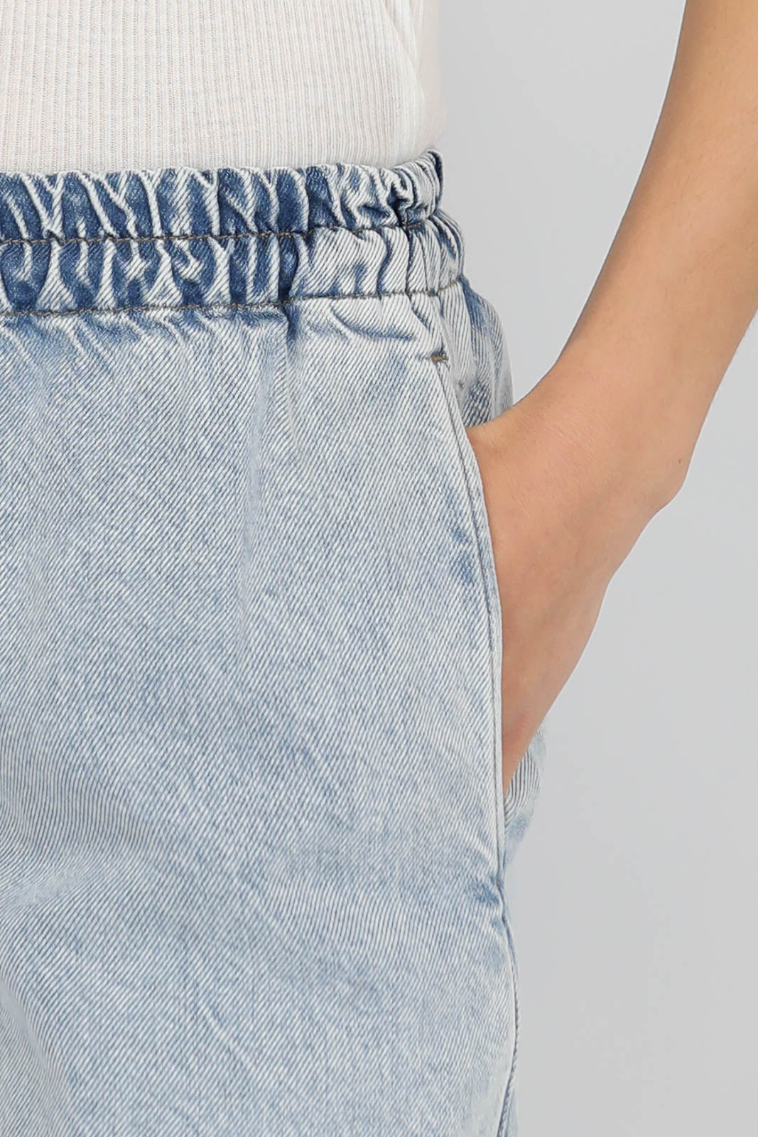 Shorts Sascha aus Denim in Atlantic