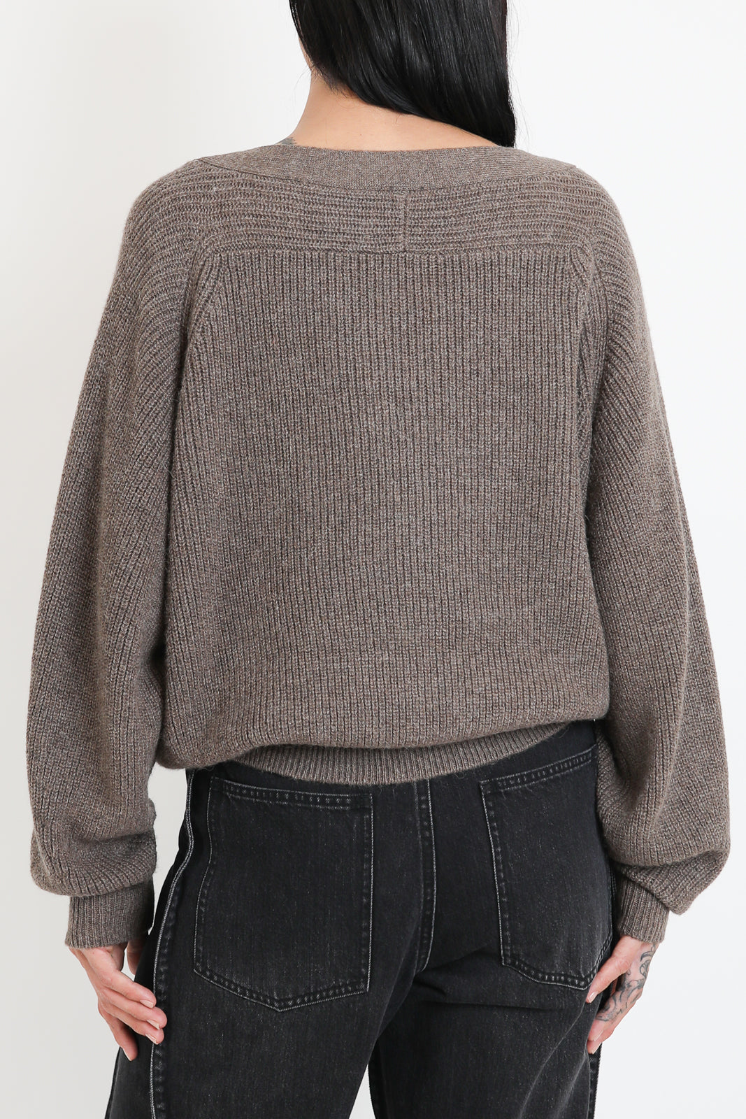 C. T. Plage, Pullover aus Alpakawolle in Grey Brown