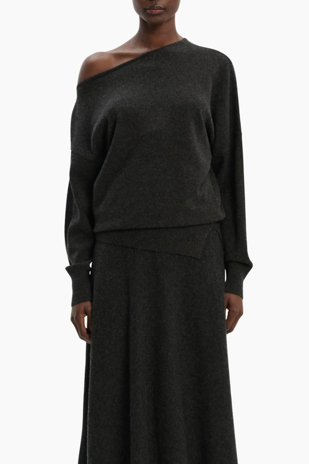 Arch4, Pullover Wiki in Dark Charcoal