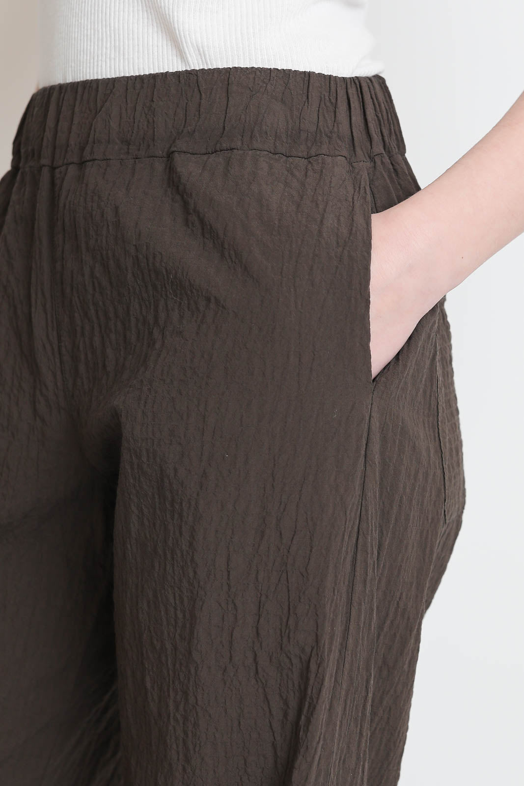 Labo.Art, Hose Diana Rock in Maron