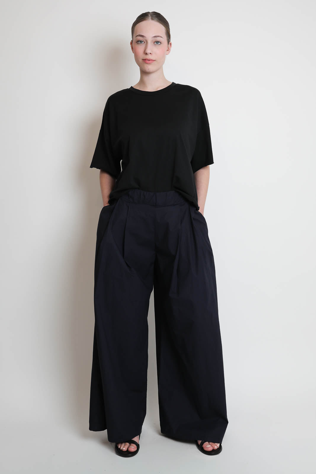 Labo.Art, T-Shirt Frida Jap in Schwarz