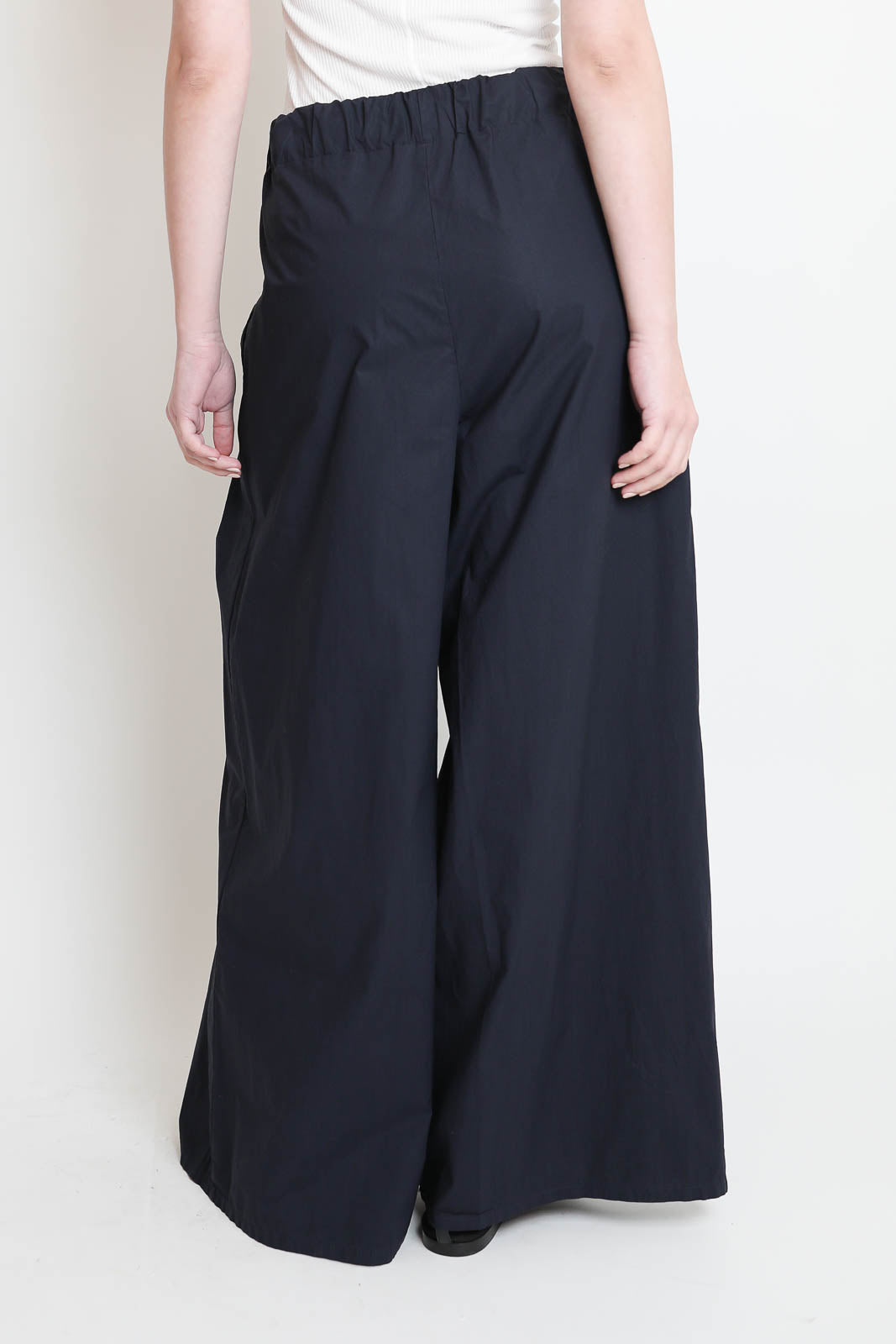 Labo.Art, Hose Dalla Clara in Atlantic