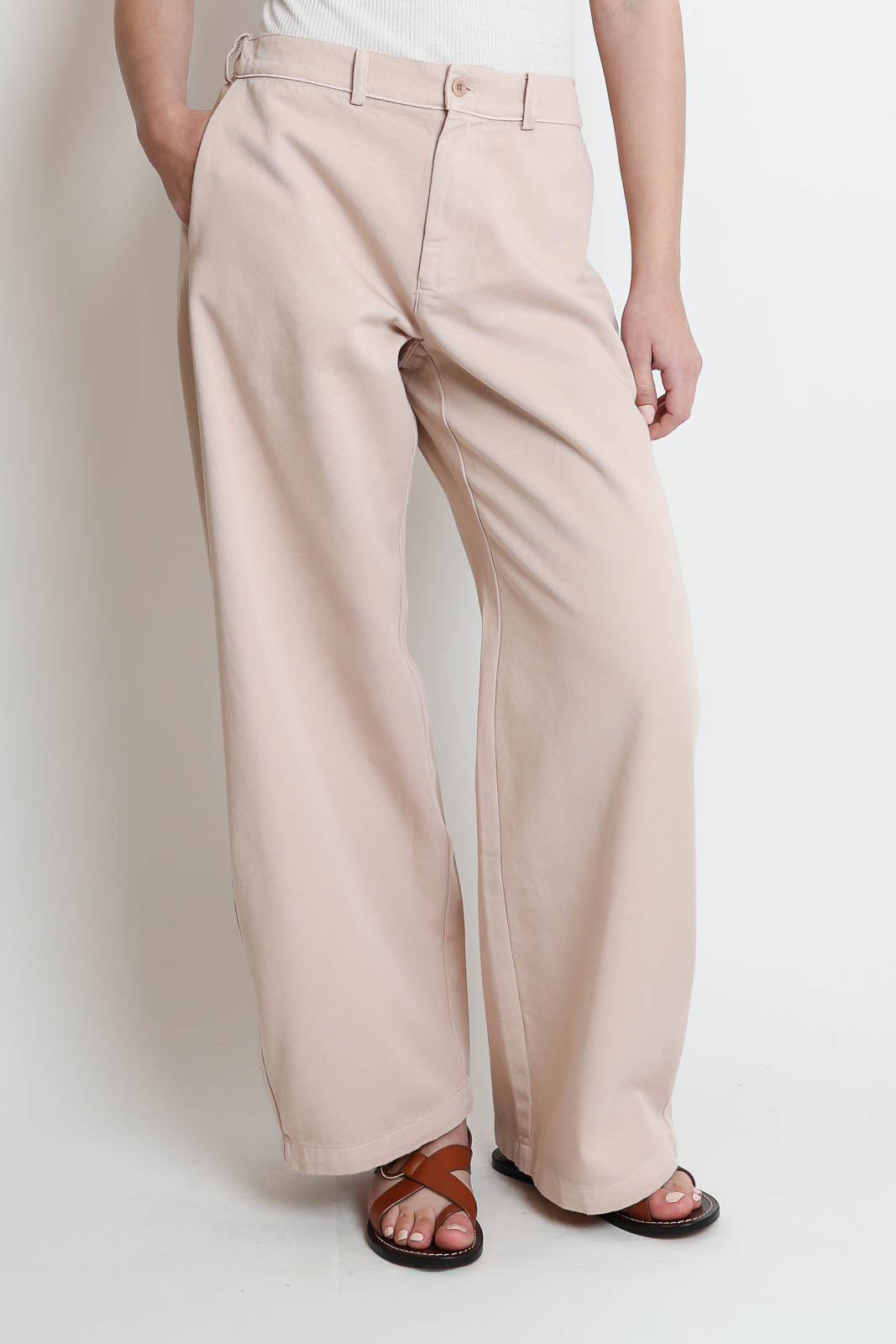 Labo.Art, Hose Bum Massaua in Aurora