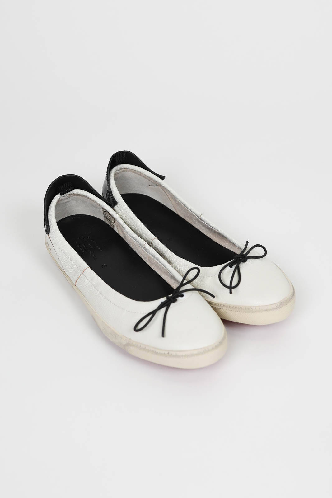 Ballerinas Amy in White/Black