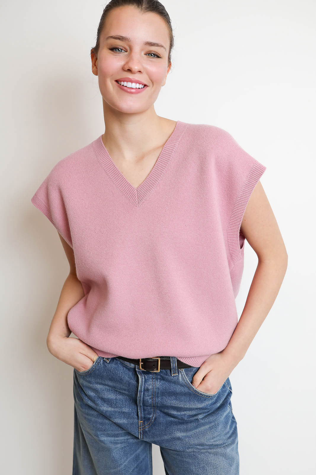 Lisa Yang, Veste Navarra in Petal