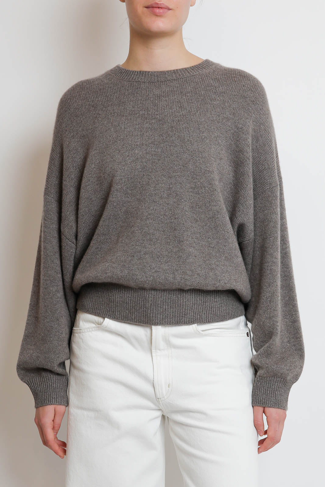 Lisa Yang, Veira sweater in Truffle