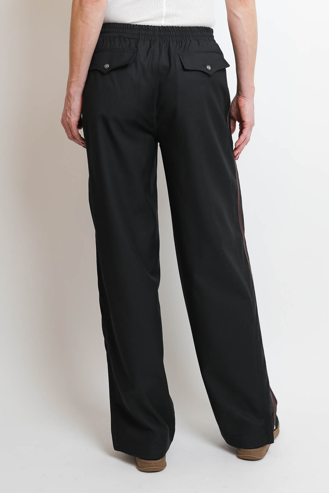 6397, Hose Track in Schwarz