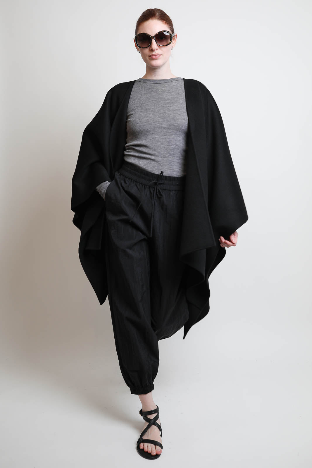 Rohe, Poncho Double-Faced in Schwarz