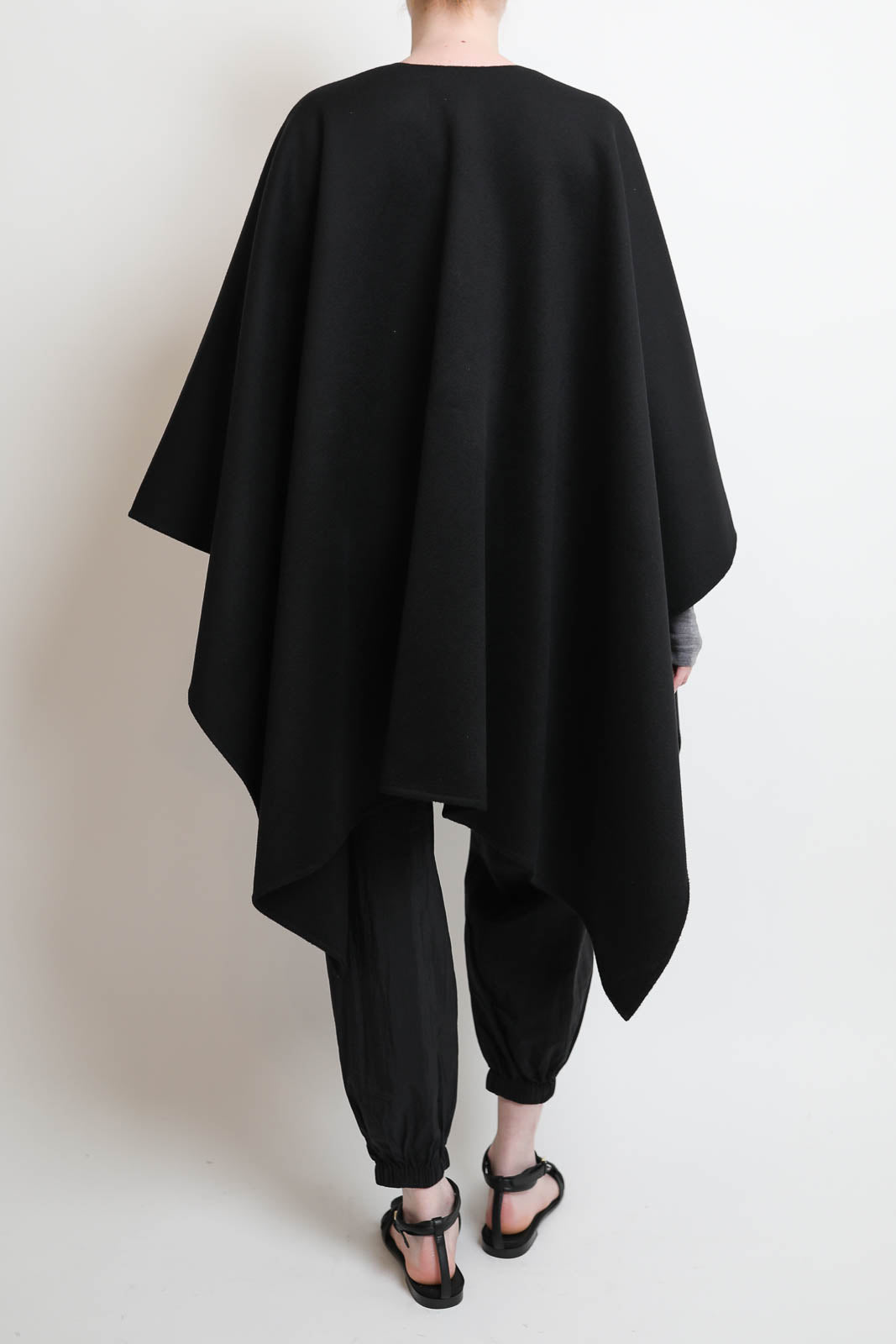 Rohe, Poncho Double-Faced in Schwarz