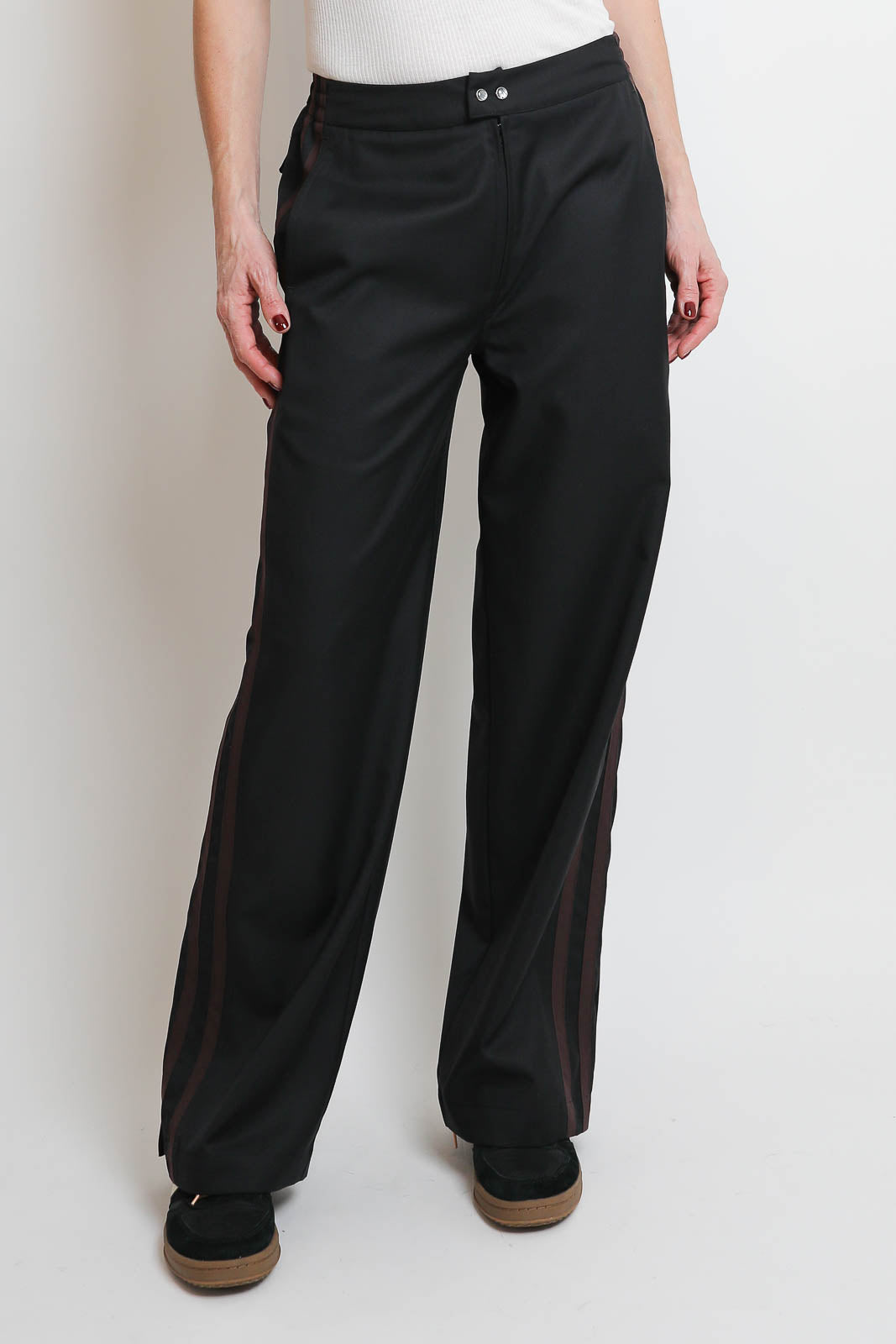 6397, Hose Track in Schwarz