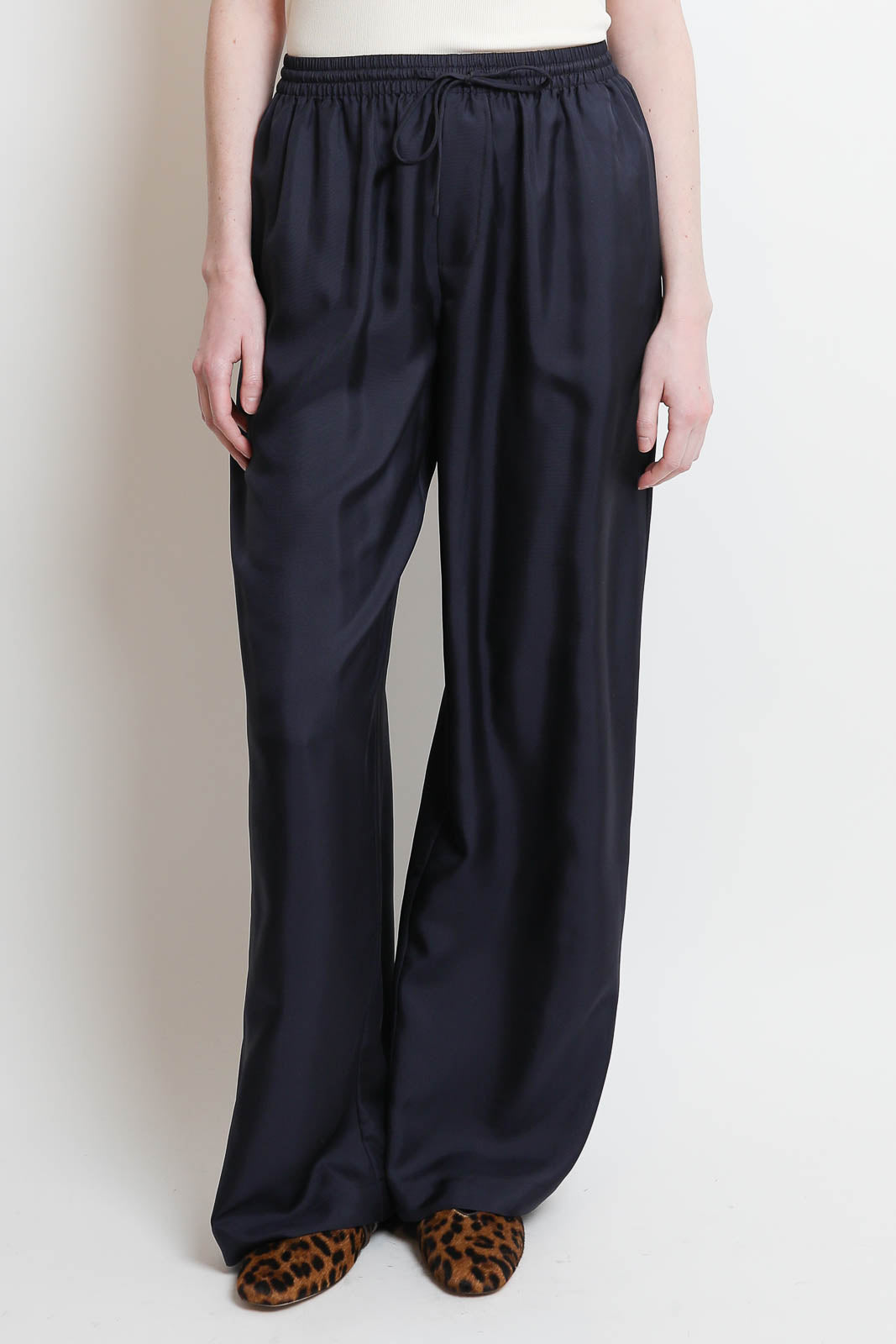 Rohe, Hose Wide Leg Silk in Night