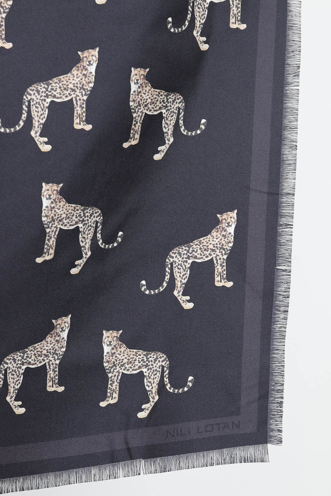 Nili Lotan, Foulard Cheetah in Cheetah Print