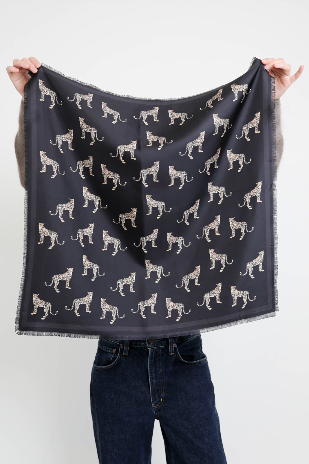 Nili Lotan, Foulard Cheetah in Cheetah Print