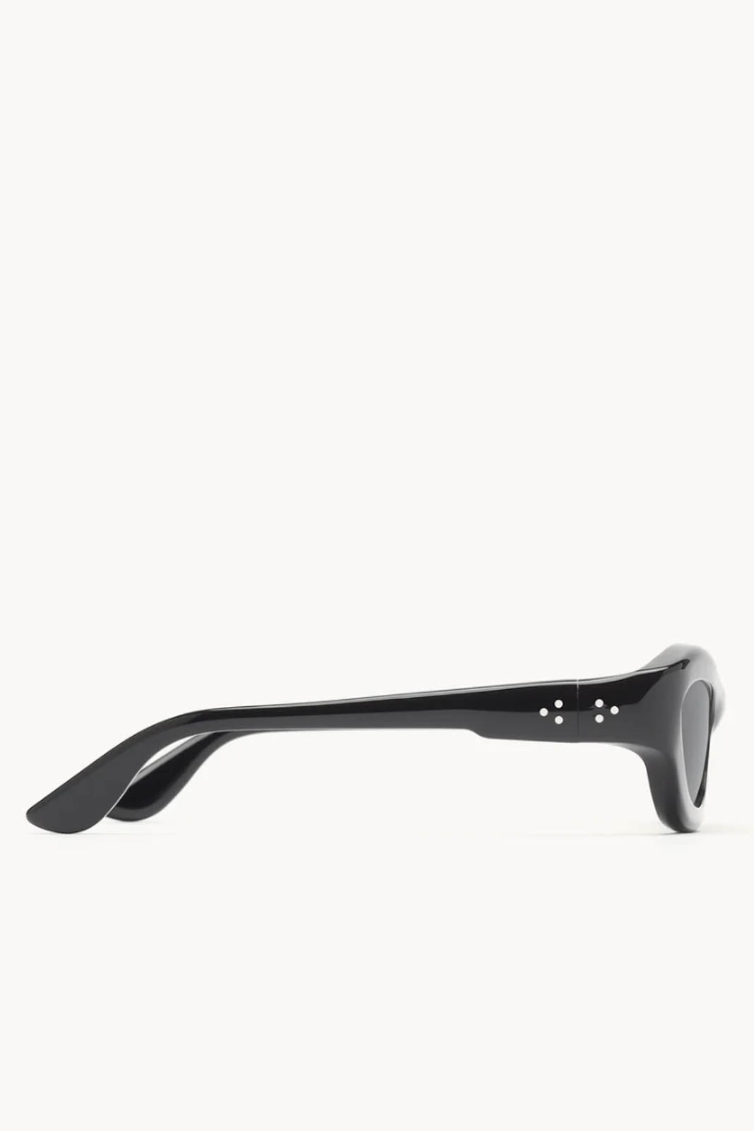 Port Tanger, Sonnenbrille Hayya in Black/Black Lens