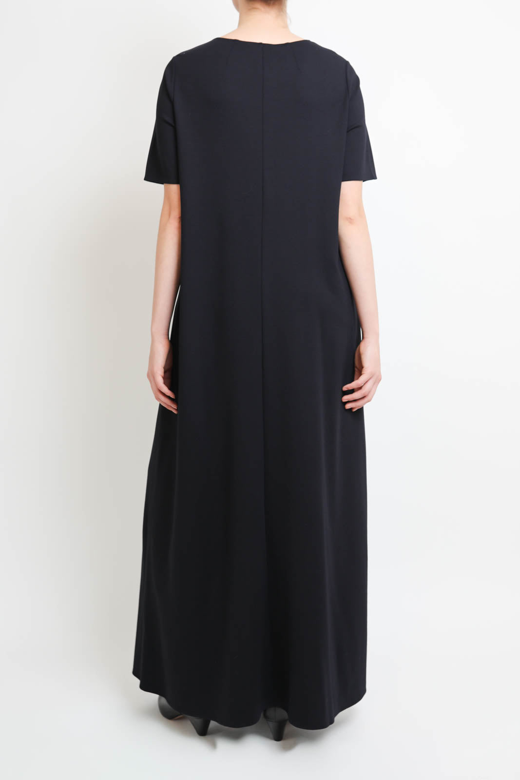 Vestibule Garderobe, Kleid Toujours in Dark Saphire