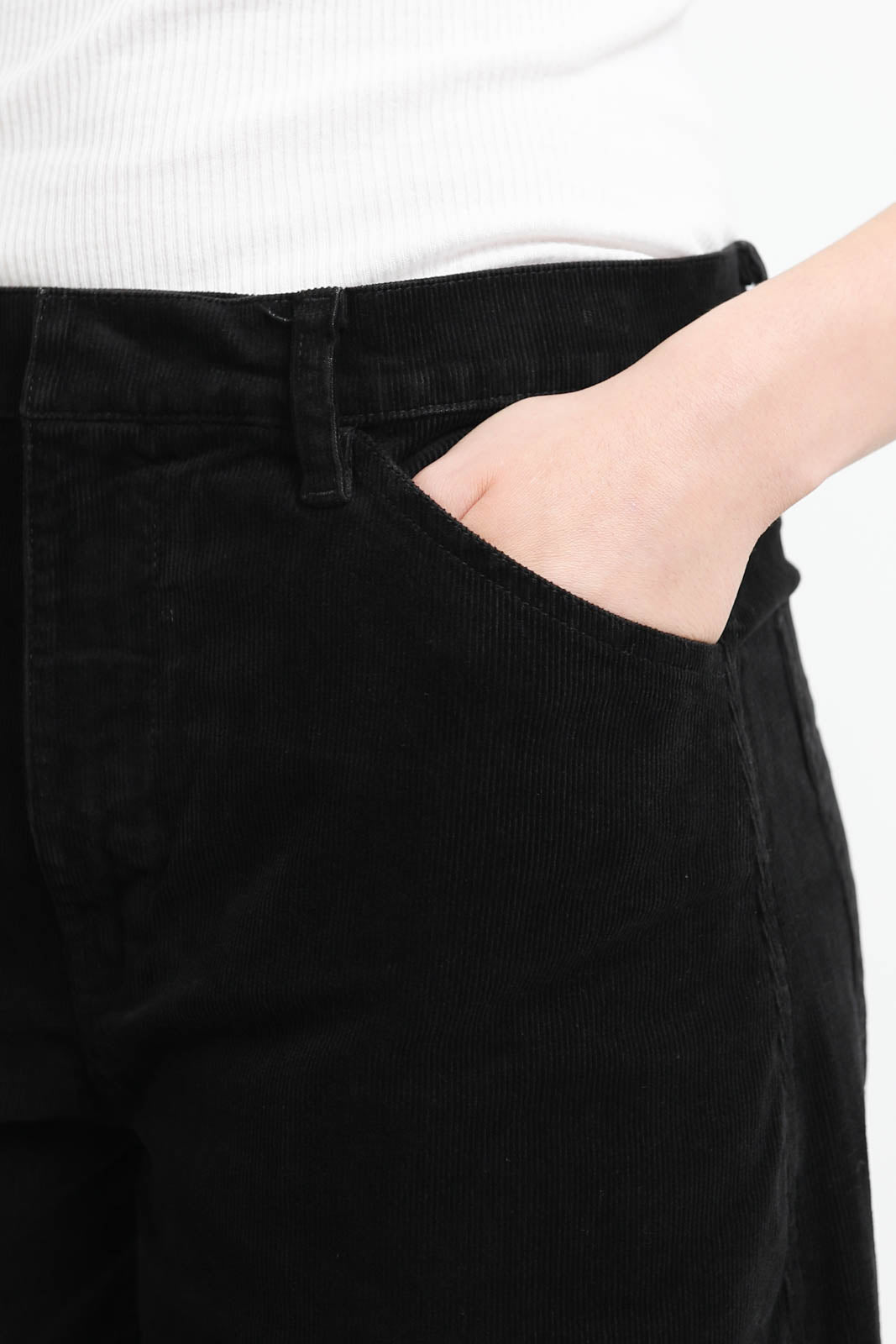 Nili Lotan, Hose Tribeca in Schwarz