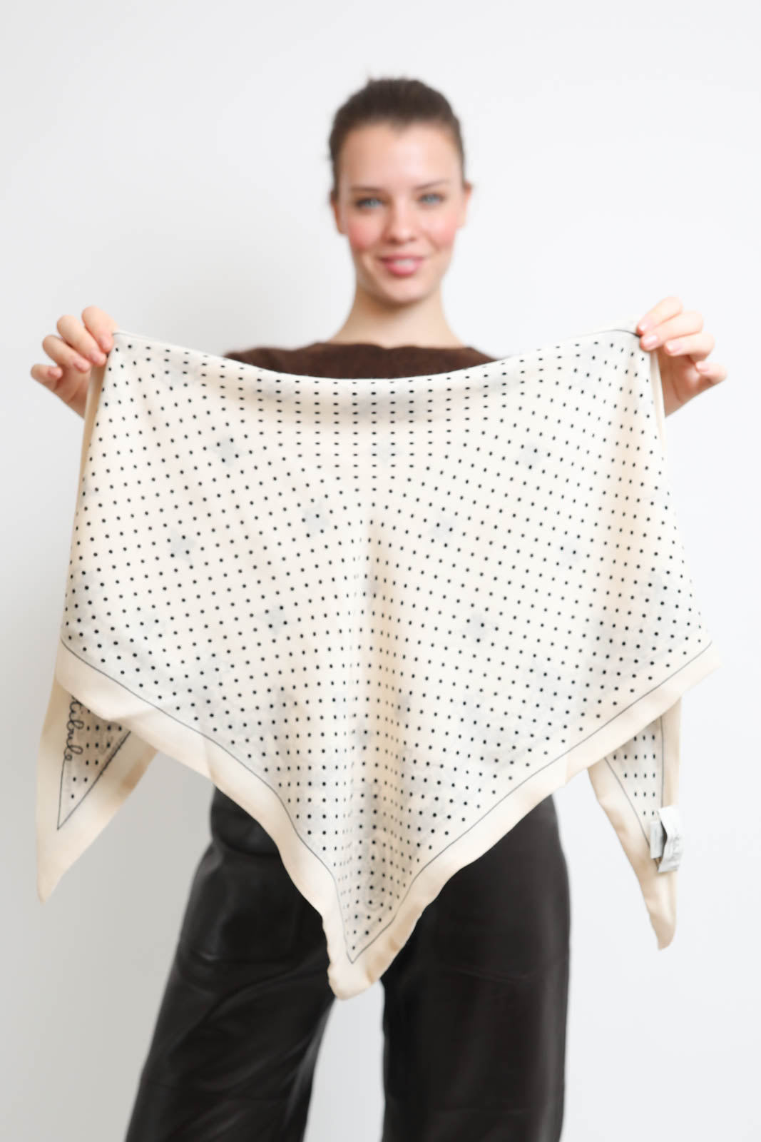 Vestibule, Schal Parisienne in Creme