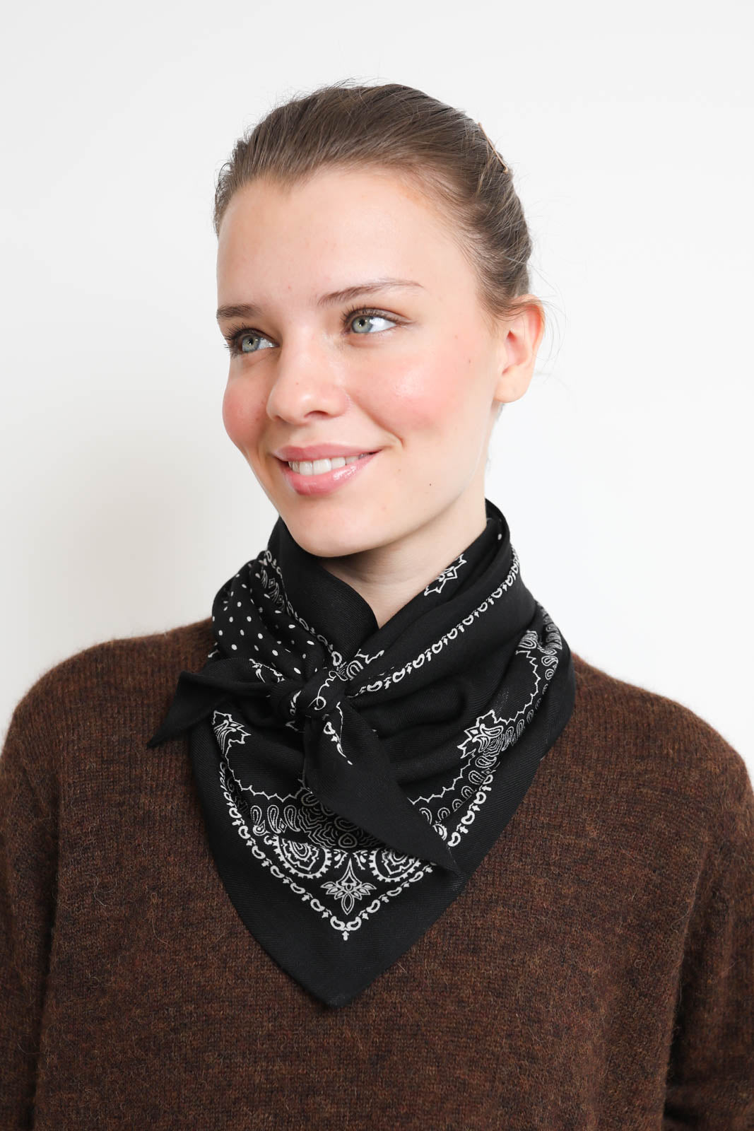 Vestibule, Schal Parisienne in Schwarz