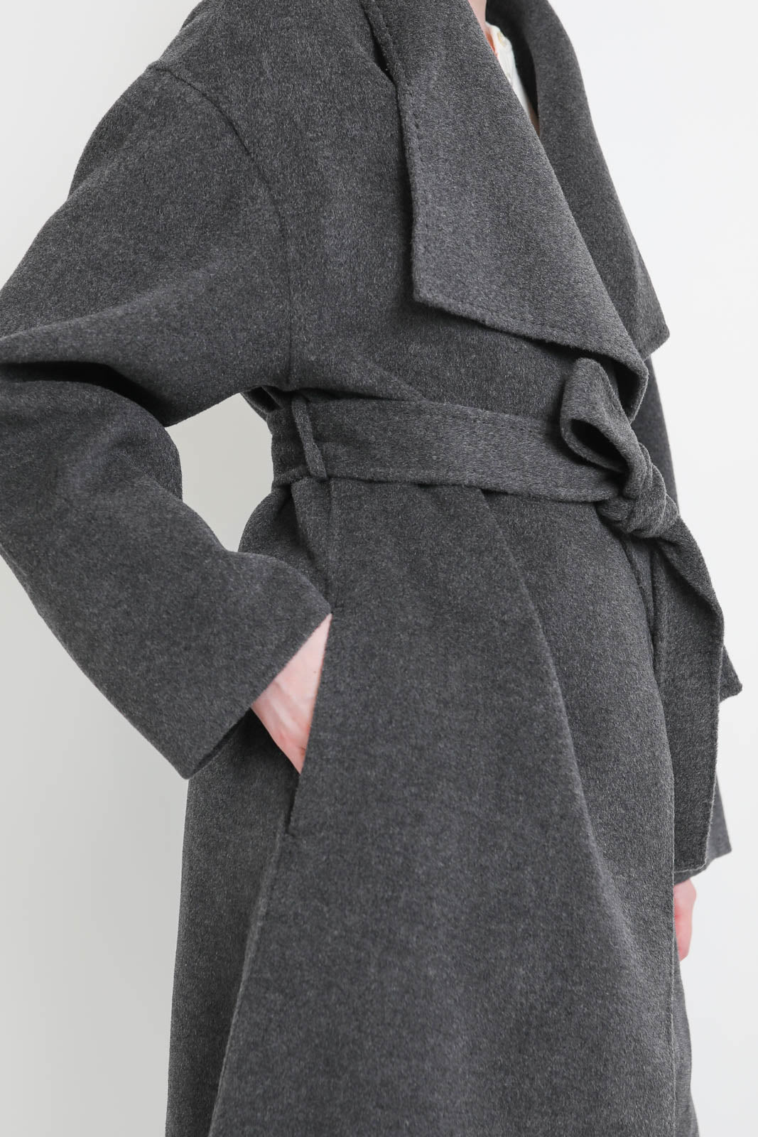 Soft Goat, Mantel aus Wolle in Grau