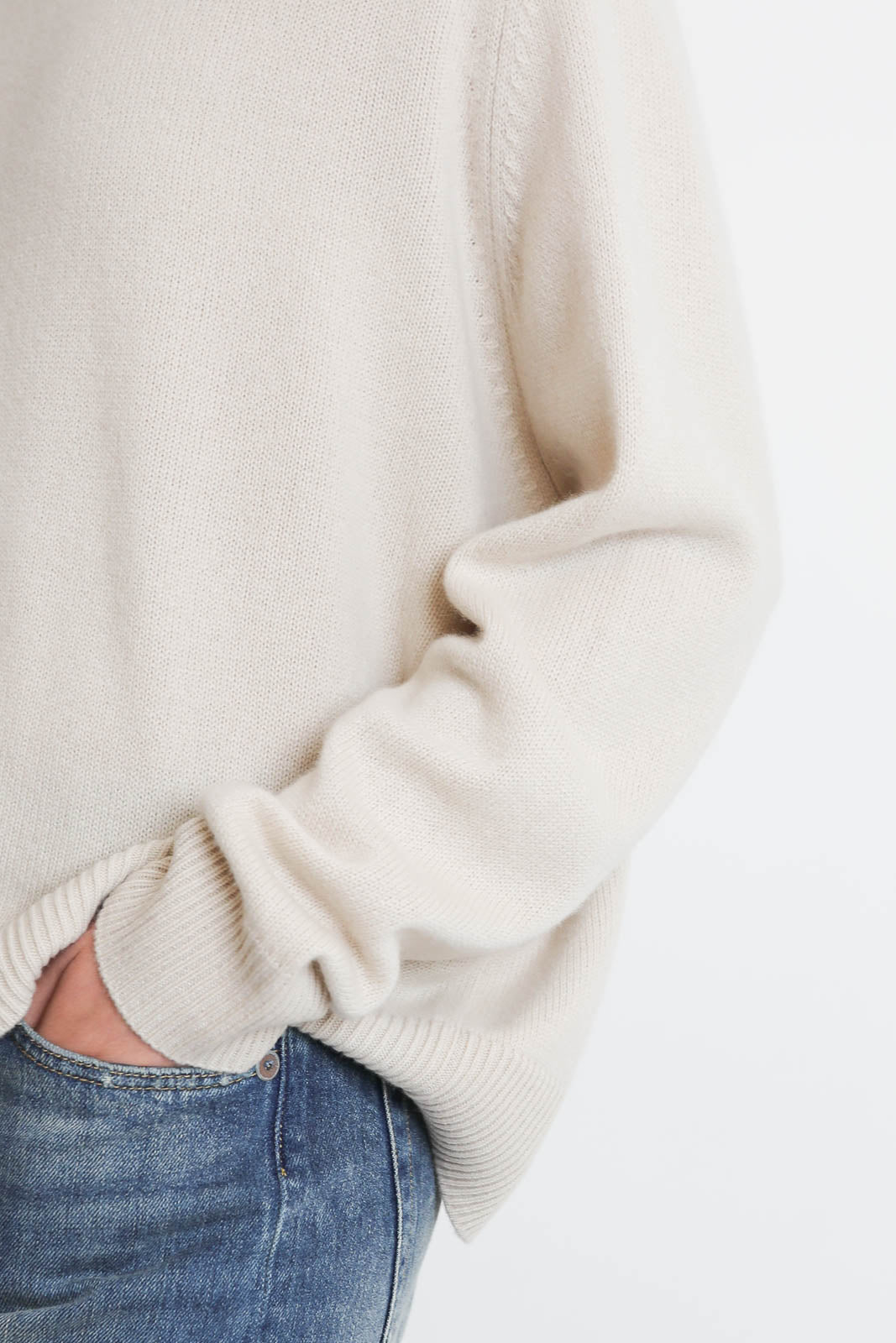 Soft Goat, Pullover Boyfriend Crewneck in Chalk