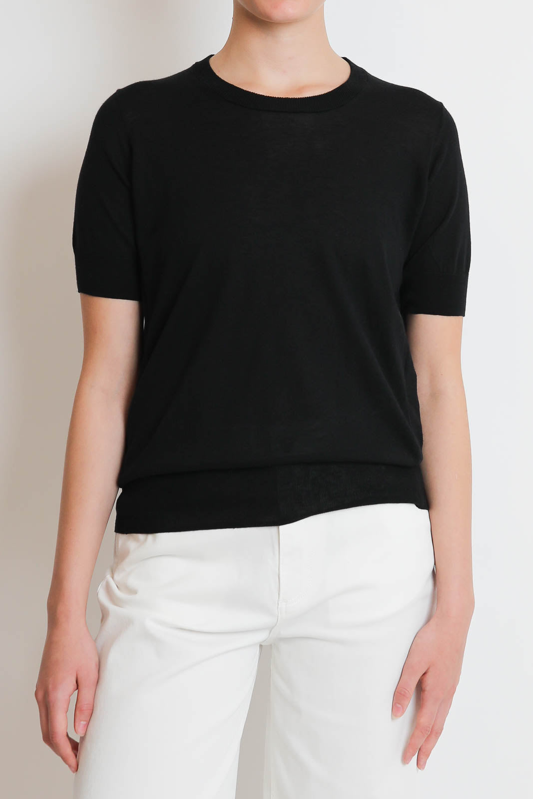 C. T. Plage, T-Shirt Round in Schwarz