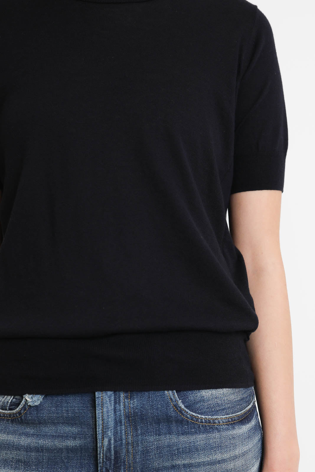 C. T. Plage, T-Shirt Round in Navy