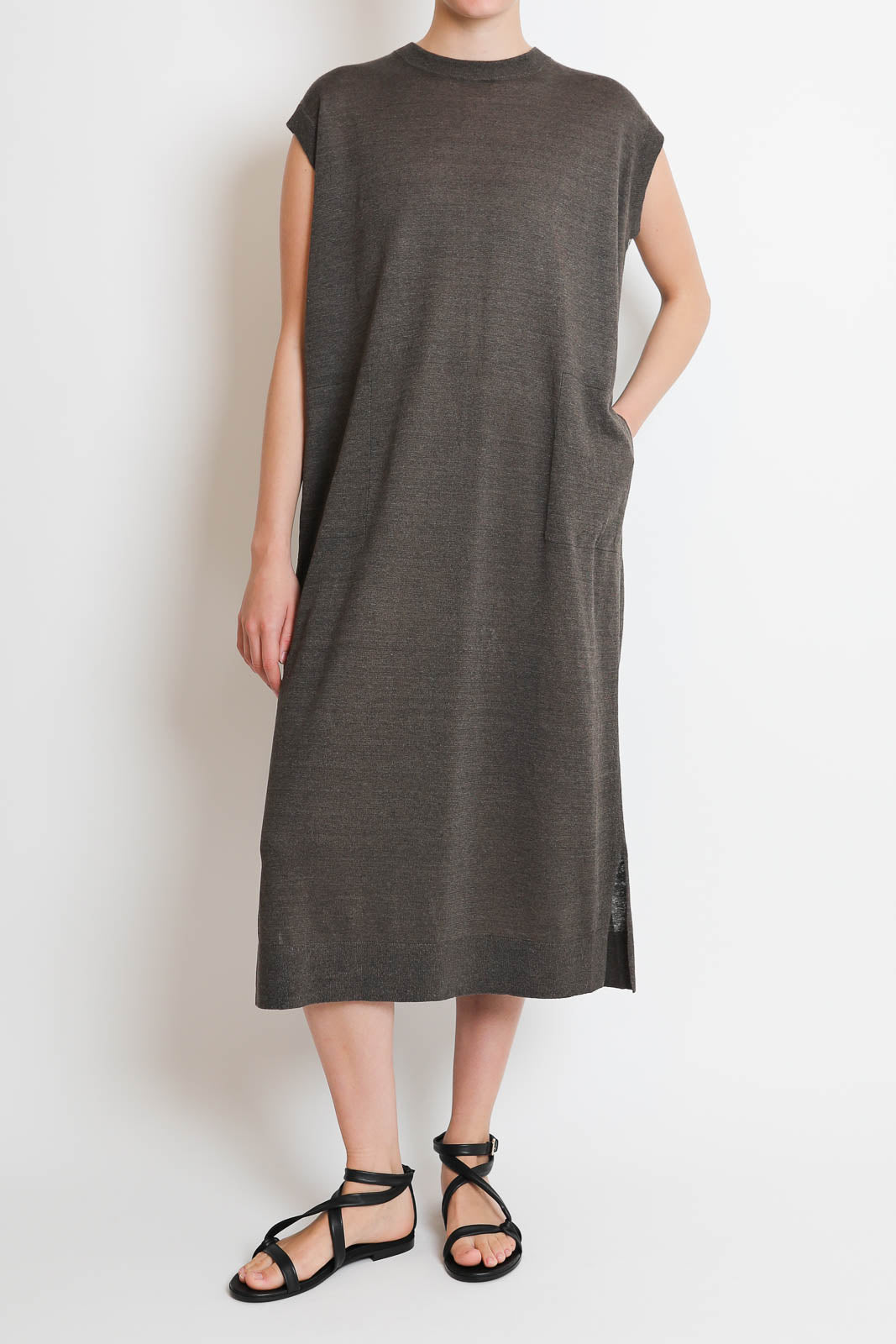 C. T. Plage, Kleid aus Leinen in Braun