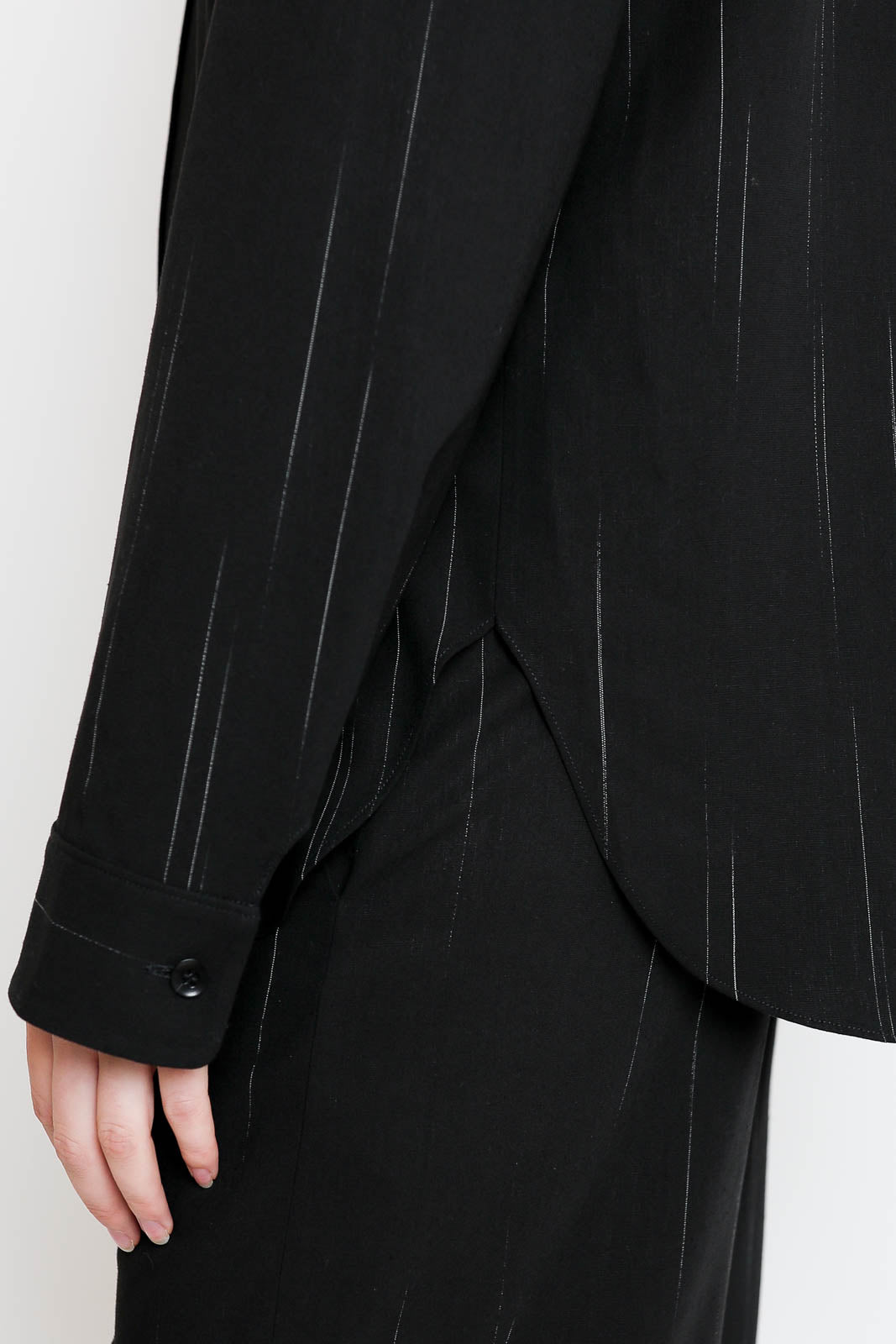 Bluse Suiting Detatched in Black Multi