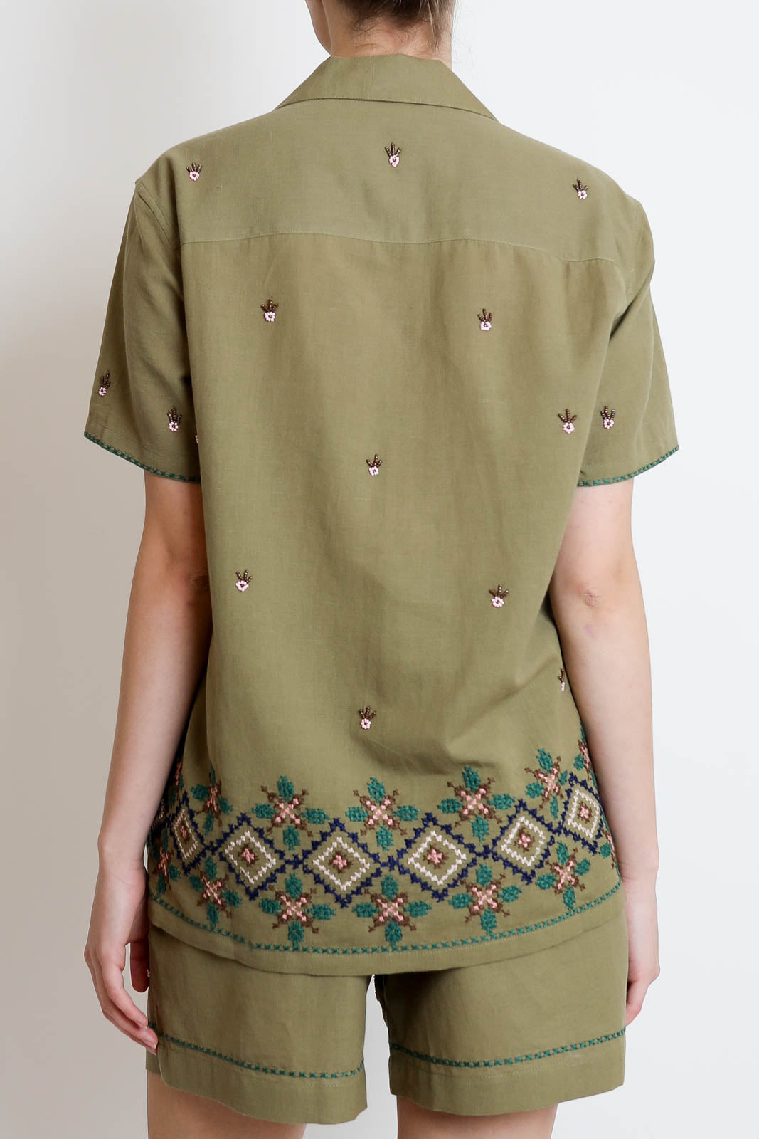 Baziszt, Bluse Pistachio in Green Khaki