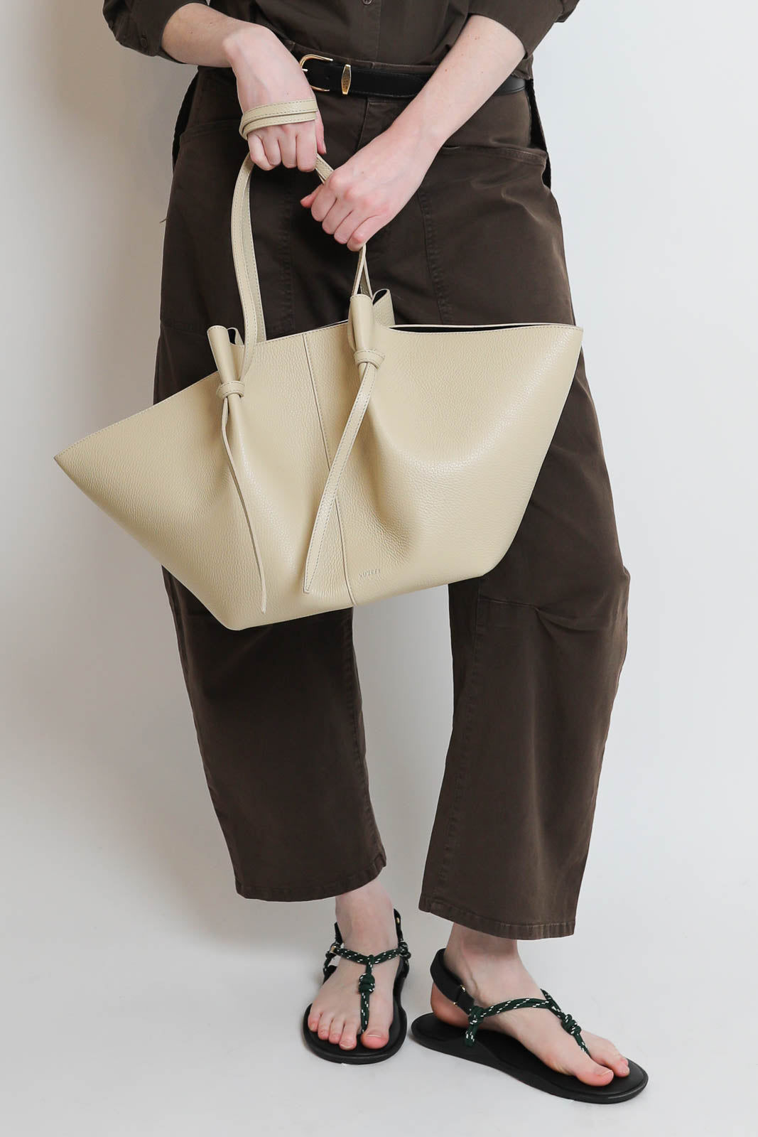 Yuzefi, Tasche Large Mochi in Angora