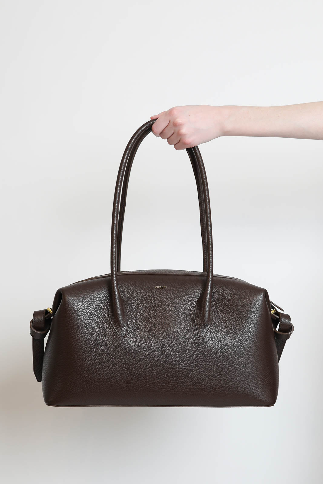 Yuzefi, Tasche Brioche Duffle in Espresso