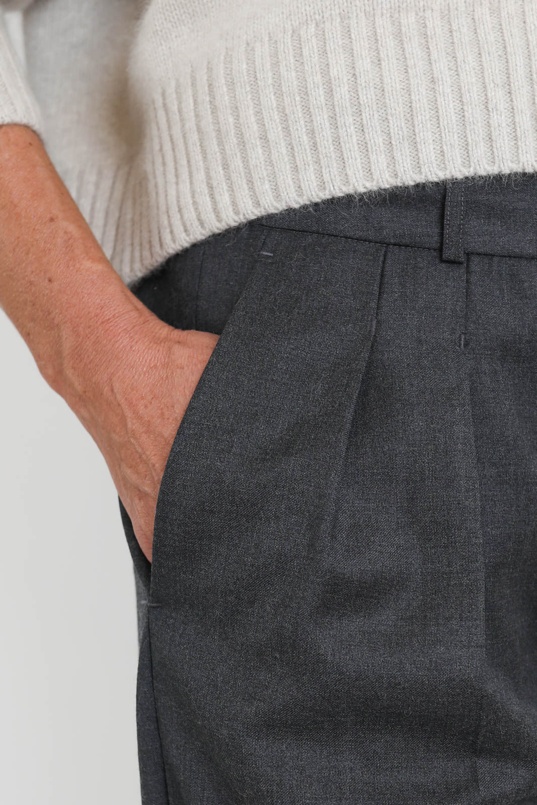 Loulou de Saison, Hose Sbiru in Anthracite Melange