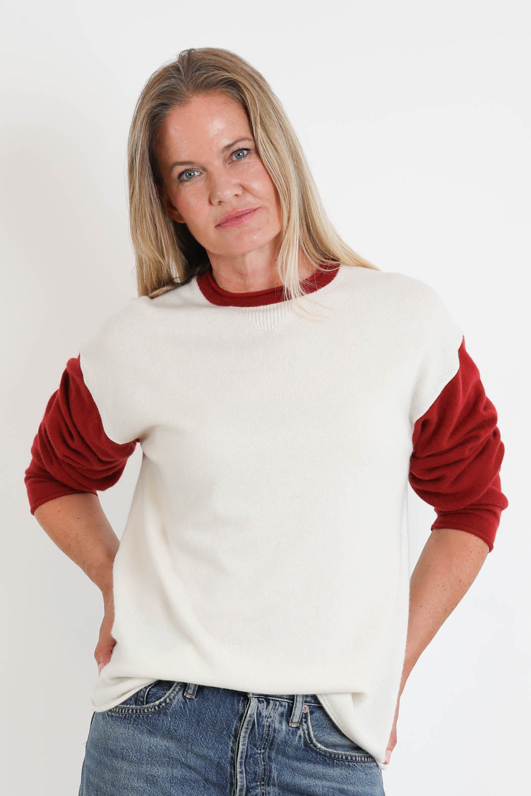 Guest in Residence, Pullover Baseball in Cream/Carmine