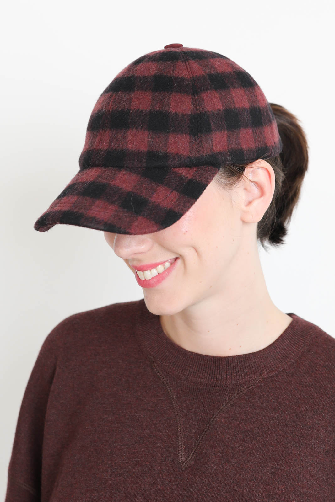 Headoniste, Baseball-Cap Arty in Burgandy/Black