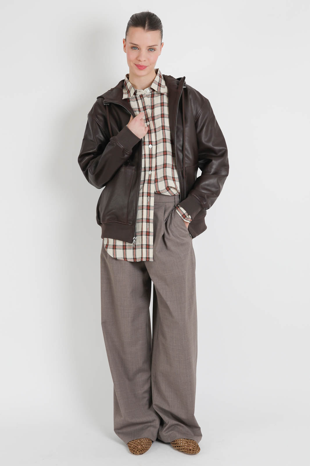 Tibi, Jacke Zip Up Hoodie in Braun