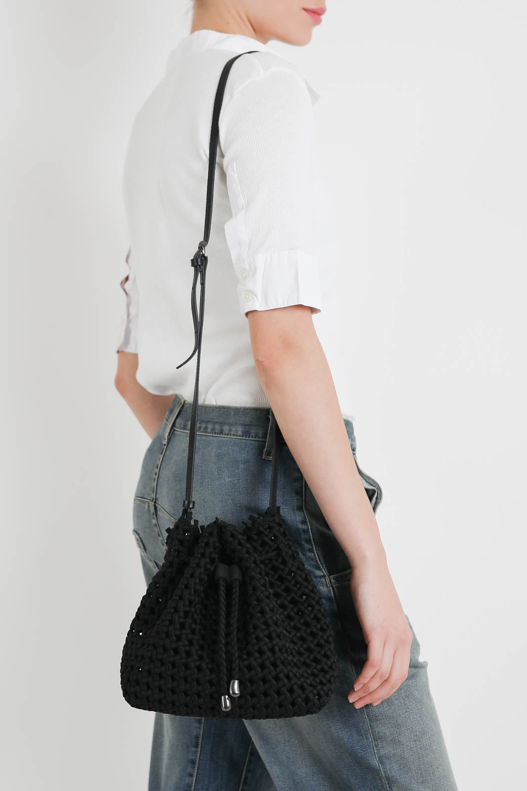 Naghedi, Tasche Mallorca Medium Bucket in Onyx